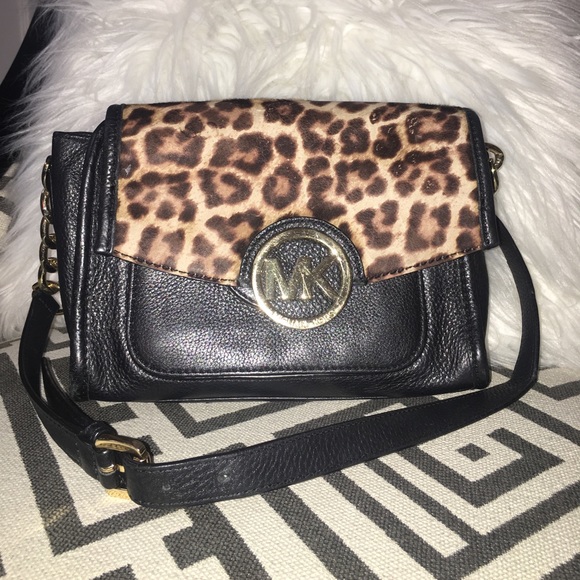 Mk Crossbody SOLD - Picture 1 of 5